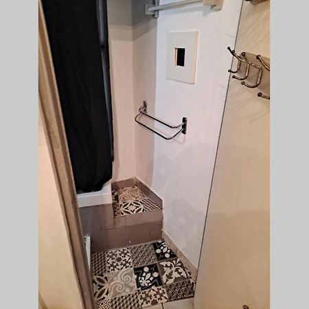 Studio A 10 Min A Pied Notre-Dame De La Garde Apartment Marseille Bagian luar foto